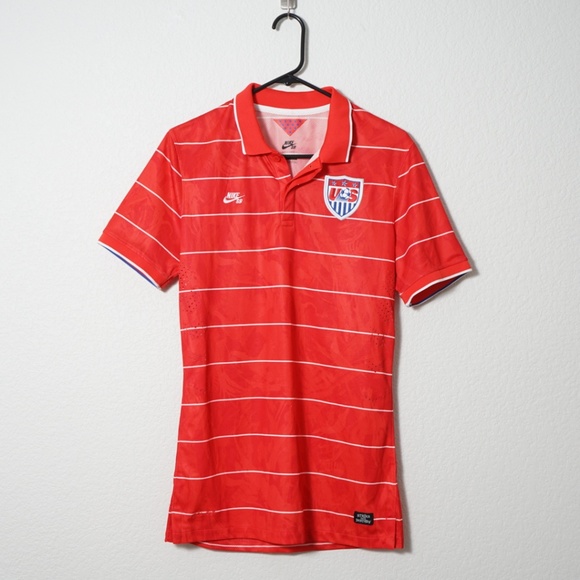 nike soccer polo